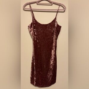 NWT Forever 21 Velveteen mini Dress Mauve Pink size Medium